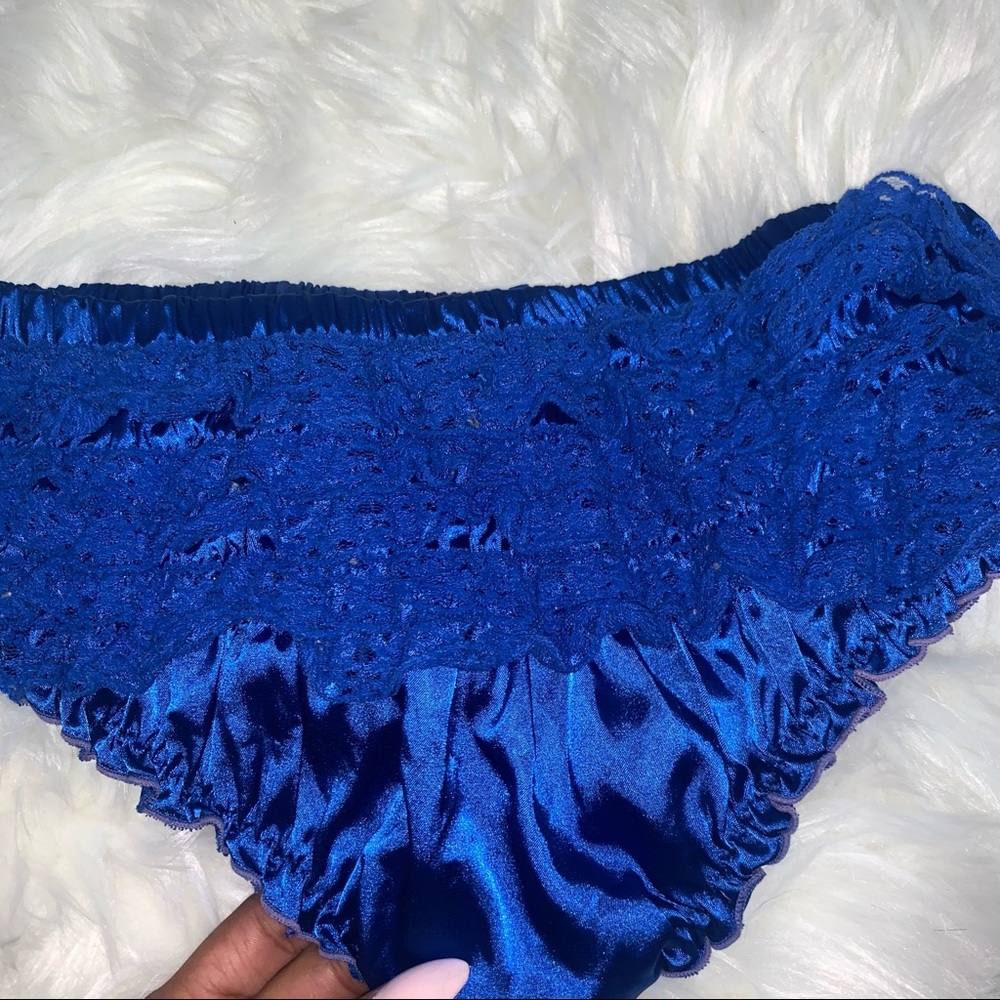 Blue, Ruffles Bottoms - Picture 2 of 2